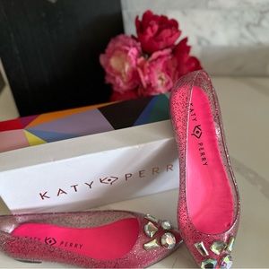 Katy Perry-the Princess clear PVC…color-clear and pink